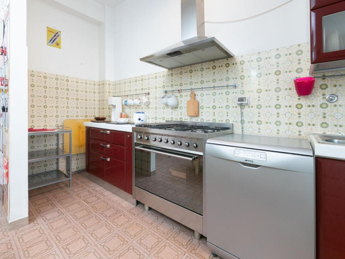 Flaminia Bright & Roomy Apartment Pesaro Exteriör bild
